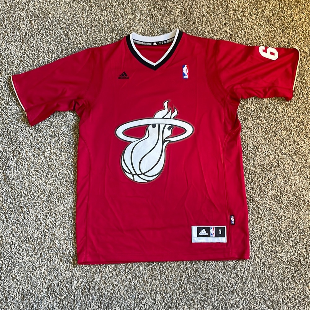 LeBron James Miami Heat jersey